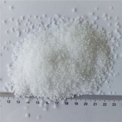 Bitki Coşturan Yeşil bitkiler ve Çim Gübresi  1 Kg